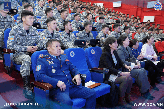 “ГАЗАР ХӨДЛӨЛТИЙН АЮУЛААС УРЬДЧИЛАН СЭРГИЙЛЭХ, ТАНИУЛАХ ӨДӨР”-ИЙГ ТЭМДЭГЛЭН ӨНГӨРҮҮЛЛЭЭ