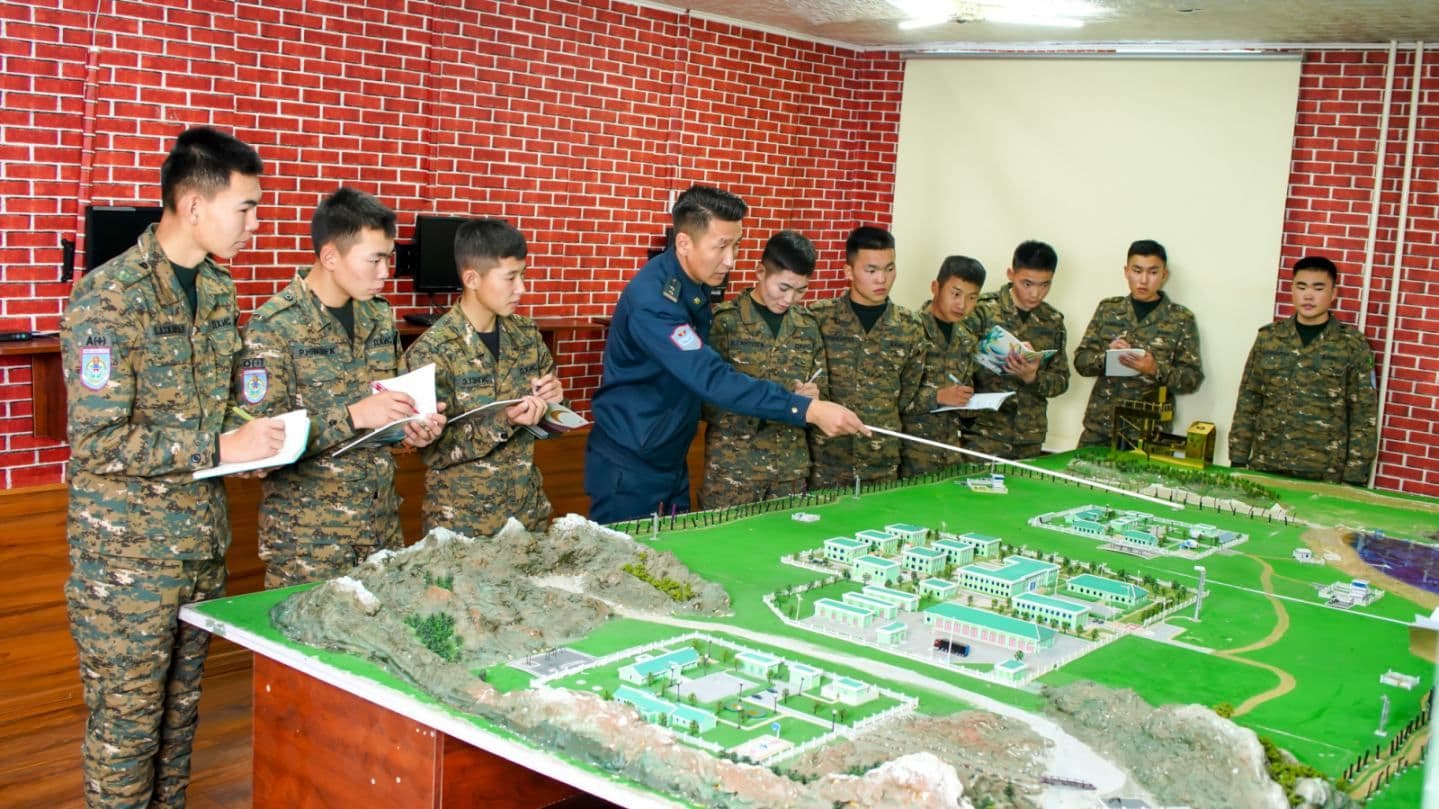 АЛСЫН ХАРАА